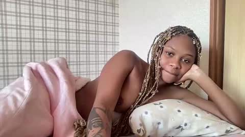 Devine Star online show from 03/16/26, 02:28