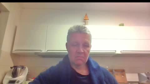 Devon online show from 12/18/24, 12:10