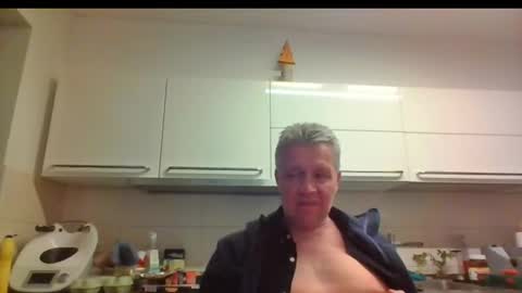 Devon online show from 02/11/25, 12:06