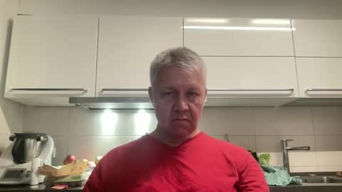 Devon online show from 09/27/25, 10:04