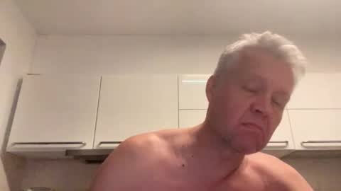 Devon online show from 10/16/25, 10:22