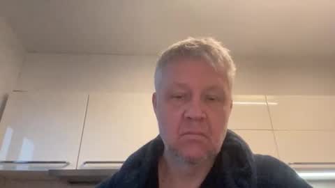 Devon online show from 12/15/25, 07:12