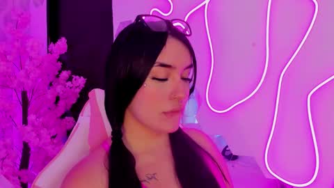 DevoraCook online show from 11/22/25, 03:11