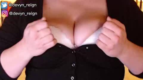 Devyn Reign online show from 10/05/25, 05:55