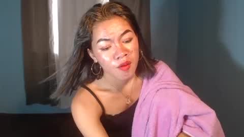 dexie121698 online show from 01/21/25, 06:33