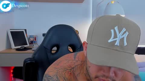 JULIAN online show from 02/19/25, 06:10