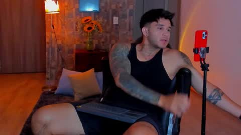 JULIAN online show from 09/16/25, 12:22