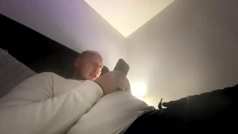 Snapshot of deznuts130 chatting on 02/07/25, 03:12 deznuts130 online show from 02/07/25, 03:12