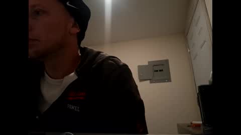 Snapshot of deznuts130 chatting on 02/13/26, 08:54 deznuts130 online show from 02/13/26, 08:54