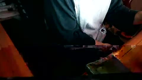 Snapshot of dfwgonewrong chatting on 12/25/24, 11:00 dfwgonewrong online show from 12/25/24, 11:00