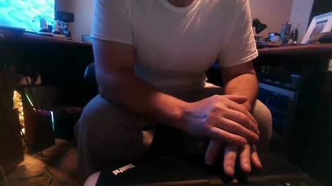 Snapshot of dfwgonewrong chatting on 02/02/25, 07:57 dfwgonewrong online show from 02/02/25, 07:57