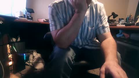 Snapshot of dfwgonewrong chatting on 02/05/25, 08:54 dfwgonewrong online show from 02/05/25, 08:54