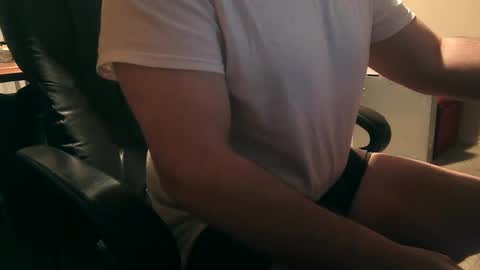 Snapshot of dfwgonewrong chatting on 03/08/25, 06:47 dfwgonewrong online show from 03/08/25, 06:47