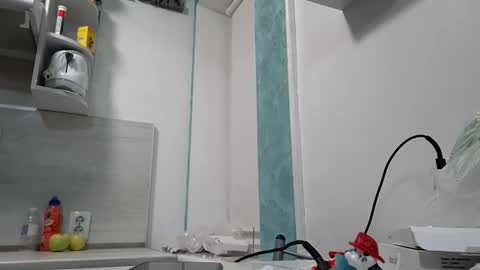 Snapshot of dgesika254182 chatting on 01/23/25, 04:15 dgesika254182 online show from 01/23/25, 04:15