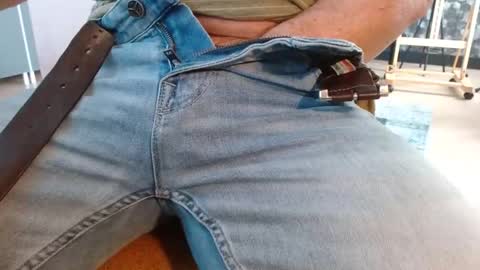 Robbert online show from 04/21/26, 10:10