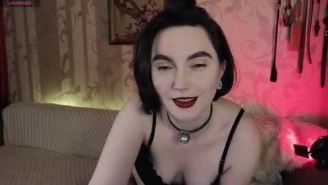 Diana Di Honey online show from 12/21/25, 01:18