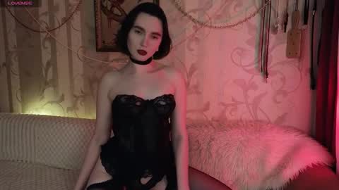 Diana Di Honey online show from 01/16/26, 02:21