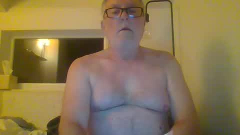 Snapshot of dial76 chatting on 01/14/25, 05:40 dial76 online show from 01/14/25, 05:40