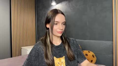 dialinkaaaa online show from 04/19/26, 06:10