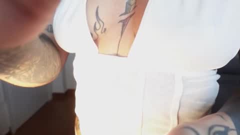 Melissa My schedule 10pm time Colombia online show from 02/09/26, 01:15