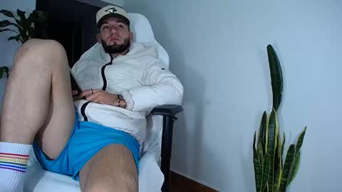 MaSSimo online show from 02/19/25, 01:08