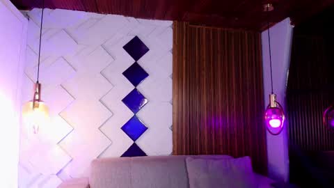 Camila and Megan online show from 01/16/26, 10:52