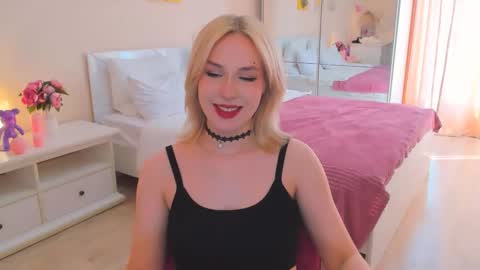 diamond_milady online show from 05/24/26, 01:27