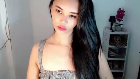 diamond_temptress online show from 06/07/26, 08:29