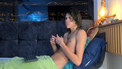 diamond_twink online show from 10/15/25, 03:39