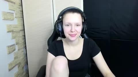 Snapshot of diana_back3 chatting on 11/20/25, 12:16 diana_back3 online show from 11/20/25, 12:16