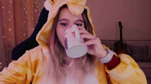 Diana online show from 12/18/24, 10:08