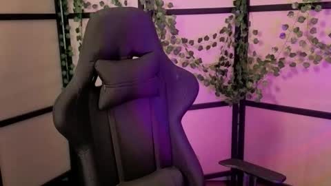 Diana online show from 03/20/26, 09:03