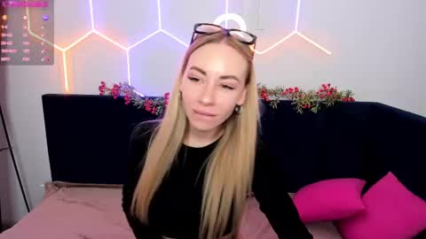 Diana  online show from 01/11/25, 08:54