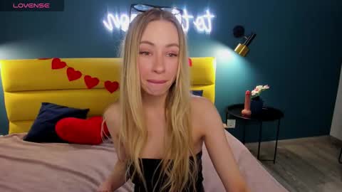 Diana  online show from 02/13/26, 09:27