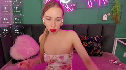 Diana  online show from 03/27/26, 02:17