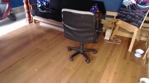 diana online show from 03/09/25, 04:33