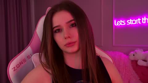 Diana online show from 02/05/25, 09:40