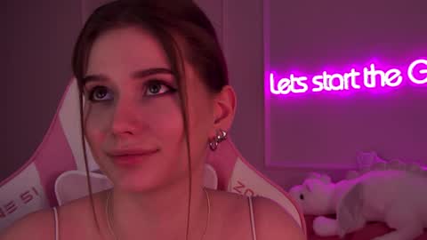 Diana online show from 02/07/25, 04:37