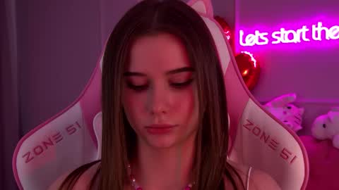 Diana online show from 02/14/25, 01:02