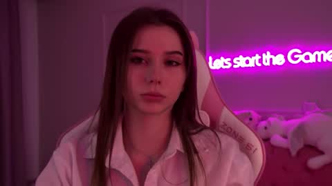 Diana online show from 02/21/25, 06:37