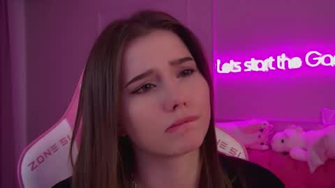 Diana online show from 03/05/25, 02:14