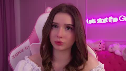 Diana online show from 03/07/25, 03:19