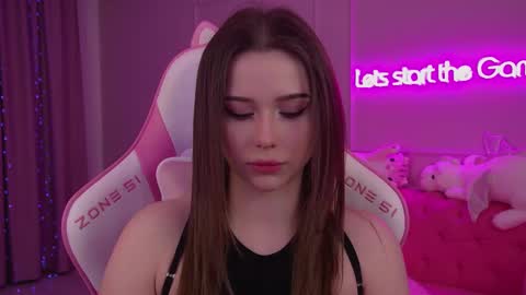 Diana online show from 03/09/25, 06:21