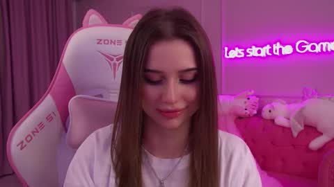 Diana online show from 03/12/25, 12:42