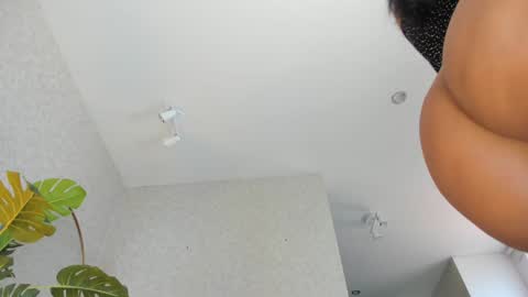 dianac1998 online show from 04/04/26, 05:43