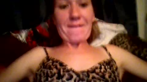 Snapshot of dianarussell864 chatting on 11/05/25, 04:45 dianarussell864 online show from 11/05/25, 04:45