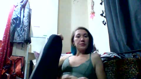 Snapshot of dianarussell864 chatting on 12/02/25, 10:49 dianarussell864 online show from 12/02/25, 10:49