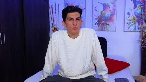 Snapshot of dianayleo chatting on 12/10/24, 12:27 Ana Leo online show from 12/10/24, 12:27