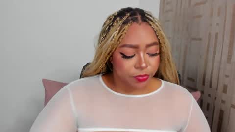 Snapshot of diane_melo chatting on 04/22/26, 04:48 DIANE online show from 04/22/26, 04:48