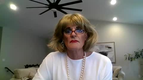 dianeheels online show from 01/13/25, 06:38